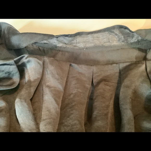 Violet & Claire Flowy Pleated Gray Dress Top 1X - Picture 4 of 13